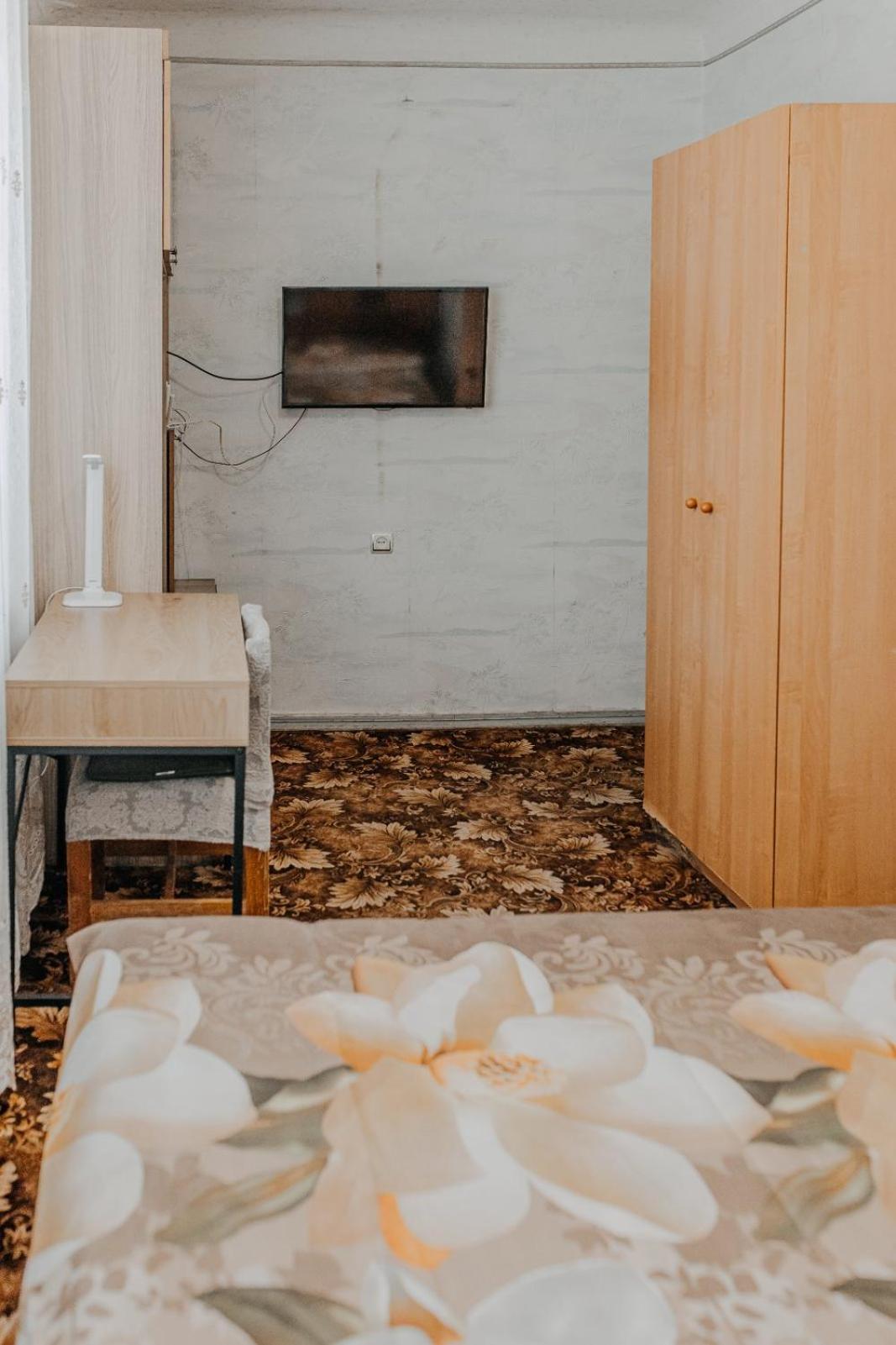 Comfortable Apartments On Hrushevskogo Street Near 16 City Hospital Dnipro Extérieur photo